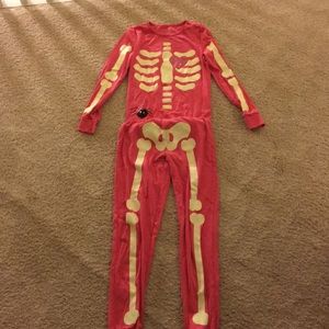 Spooky Halloween pajamas never worn